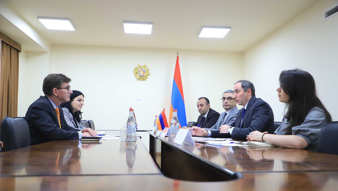 Նախարարը և դեսպանը քննարկել են համագործակցության ընդլայնման մի շարք ուղղություններ