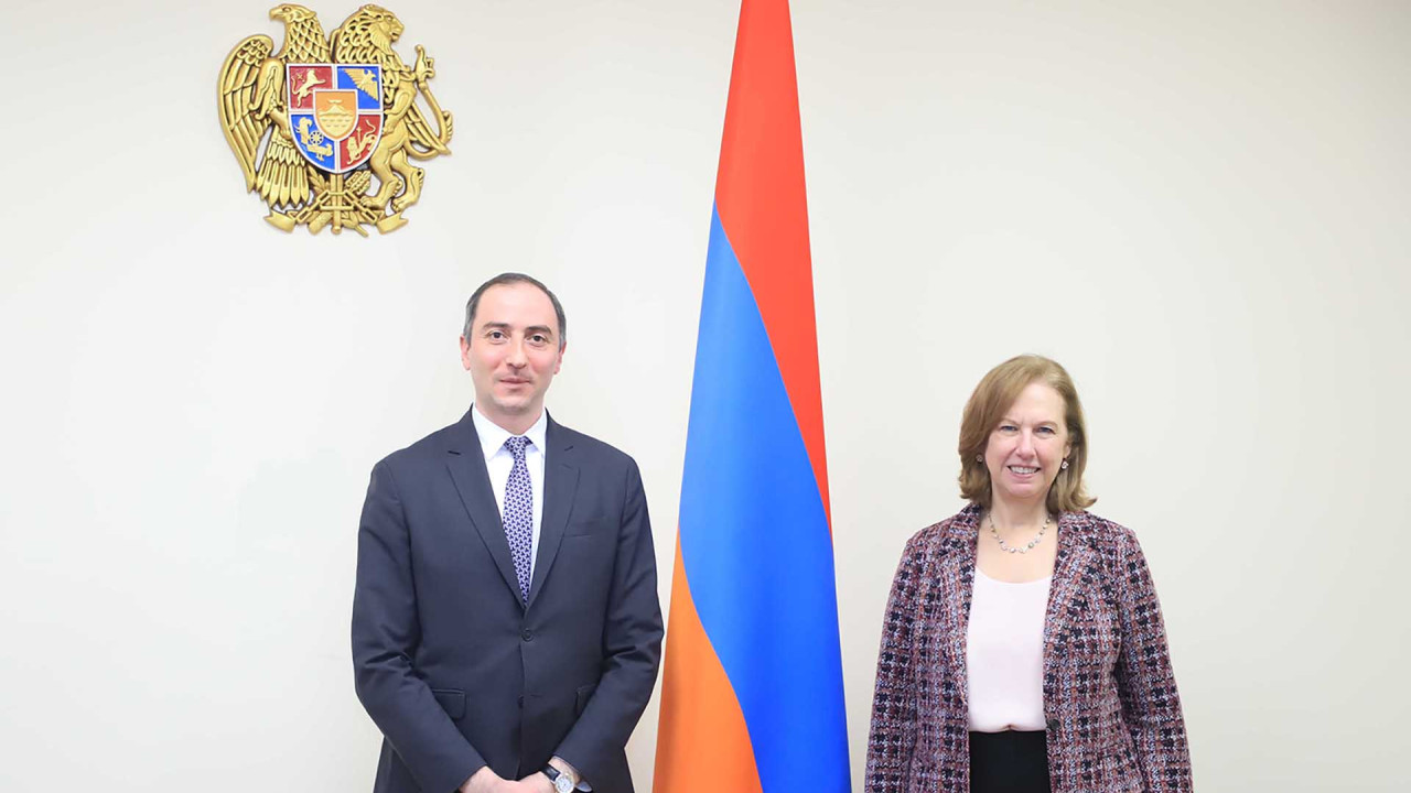 Նախարար Ռոբերտ Խաչատրյանն ընդունել է Հայաստանում ԱՄՆ դեսպան Քրիստինա Քվինին