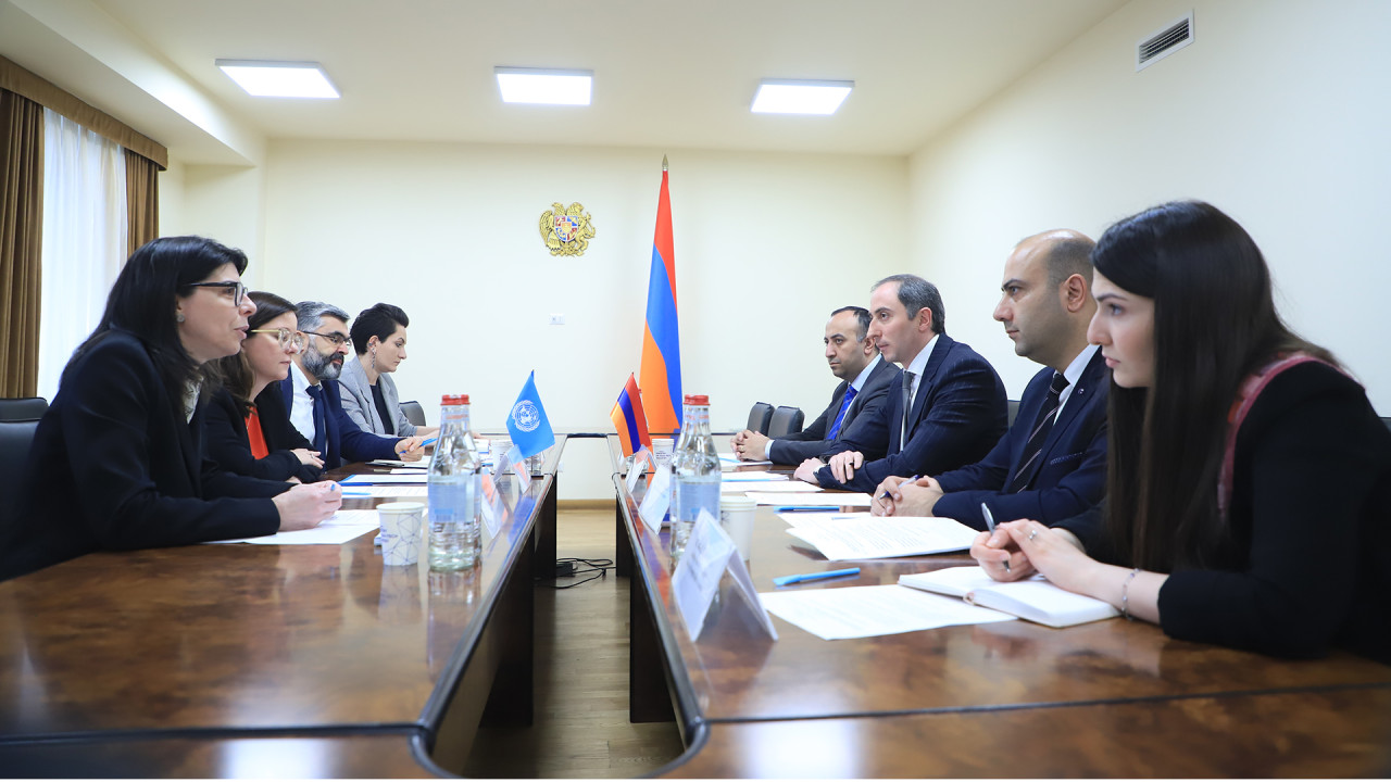 Ռոբերտ Խաչատրյանը ընդունել է ՅՈՒՆԻՍԵՖ-ի ներկայացուցիչ Քրիստինե Վայգանդին