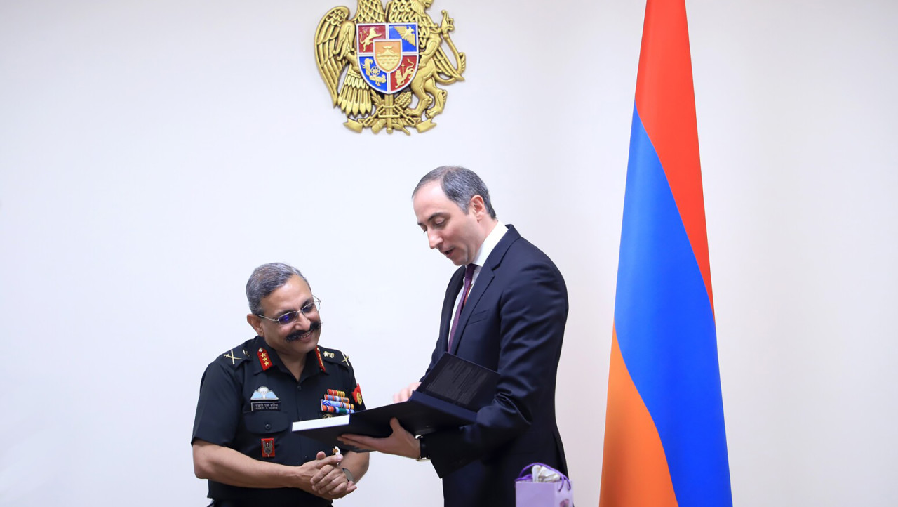 Նախարարն ընդունել է Հնդկաստանի ազգային պաշտպանական քոլեջի պատվիրակությանը