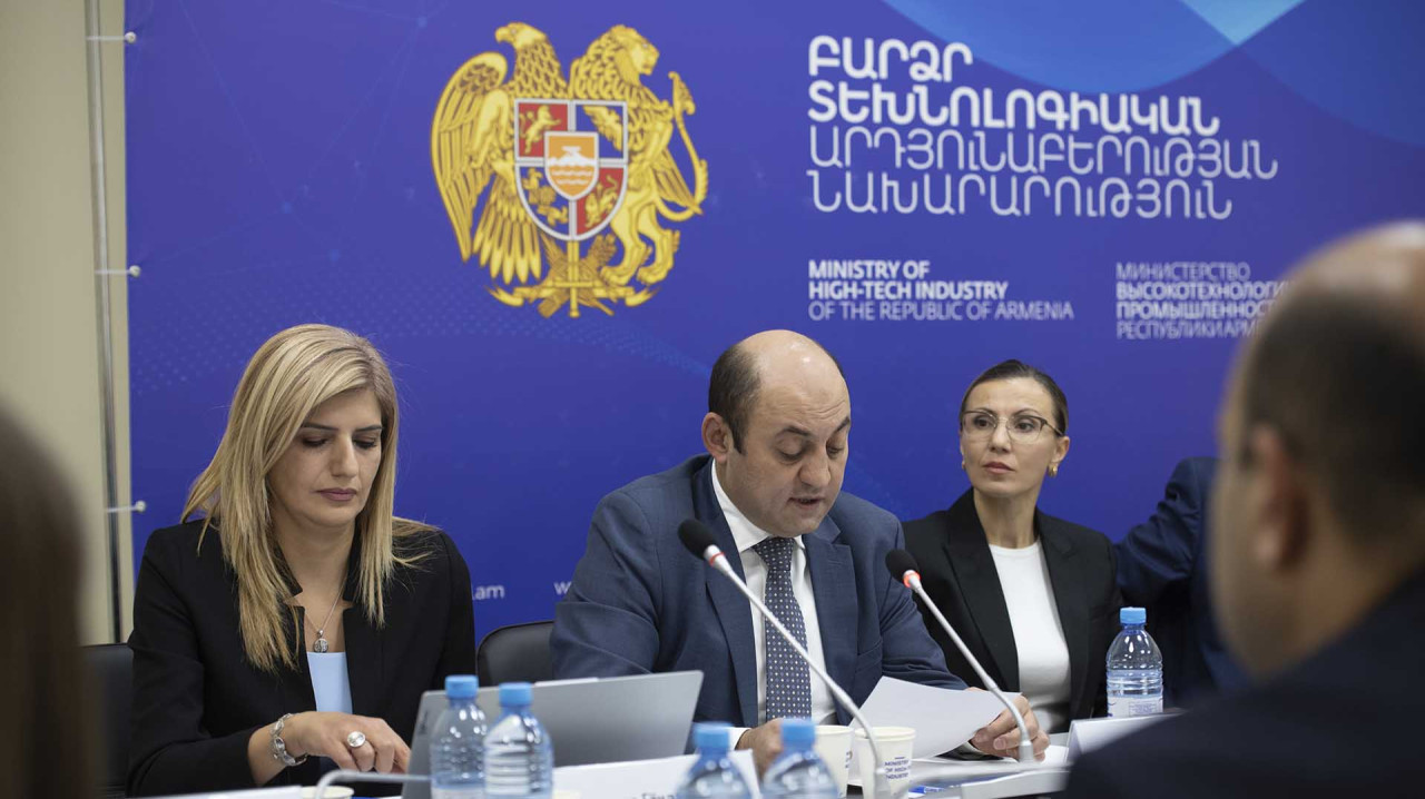 Նախարարությունում տեղի է ունեցել քննարկում՝ «Երեխաների առցանց անվտանգություն» թեմայով
