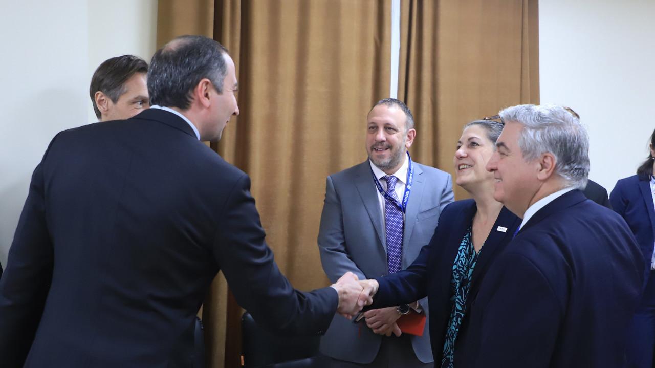 Նախարար Ռոբերտ Խաչատրյանն ընդունել է ԱՄՆ Միջազգային զարգացման գործակալության ներկայացուցիչներին