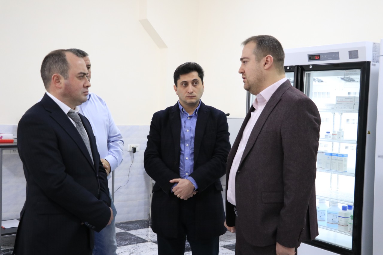 Նախարարի տեղակալ Ռուբեն Սիմոնյանը այցելել է «Reactive Science» ընկերության նորաստեղծ լաբորատորիա