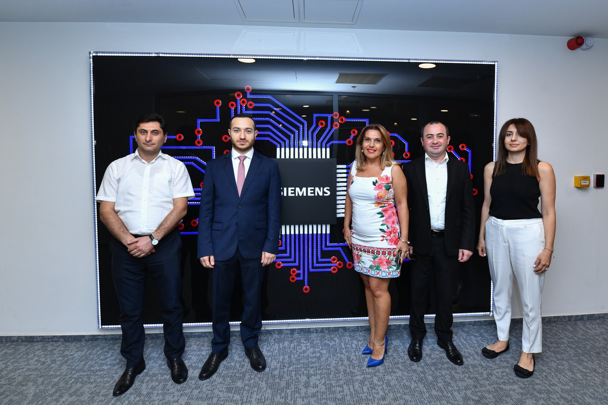 Մխիթար Հայրապետյանն այցելել է Siemens Industry Software՝ քննարկելու տեխնոլոգիական առաջընթացը և գործընկերության հնարավորությունները