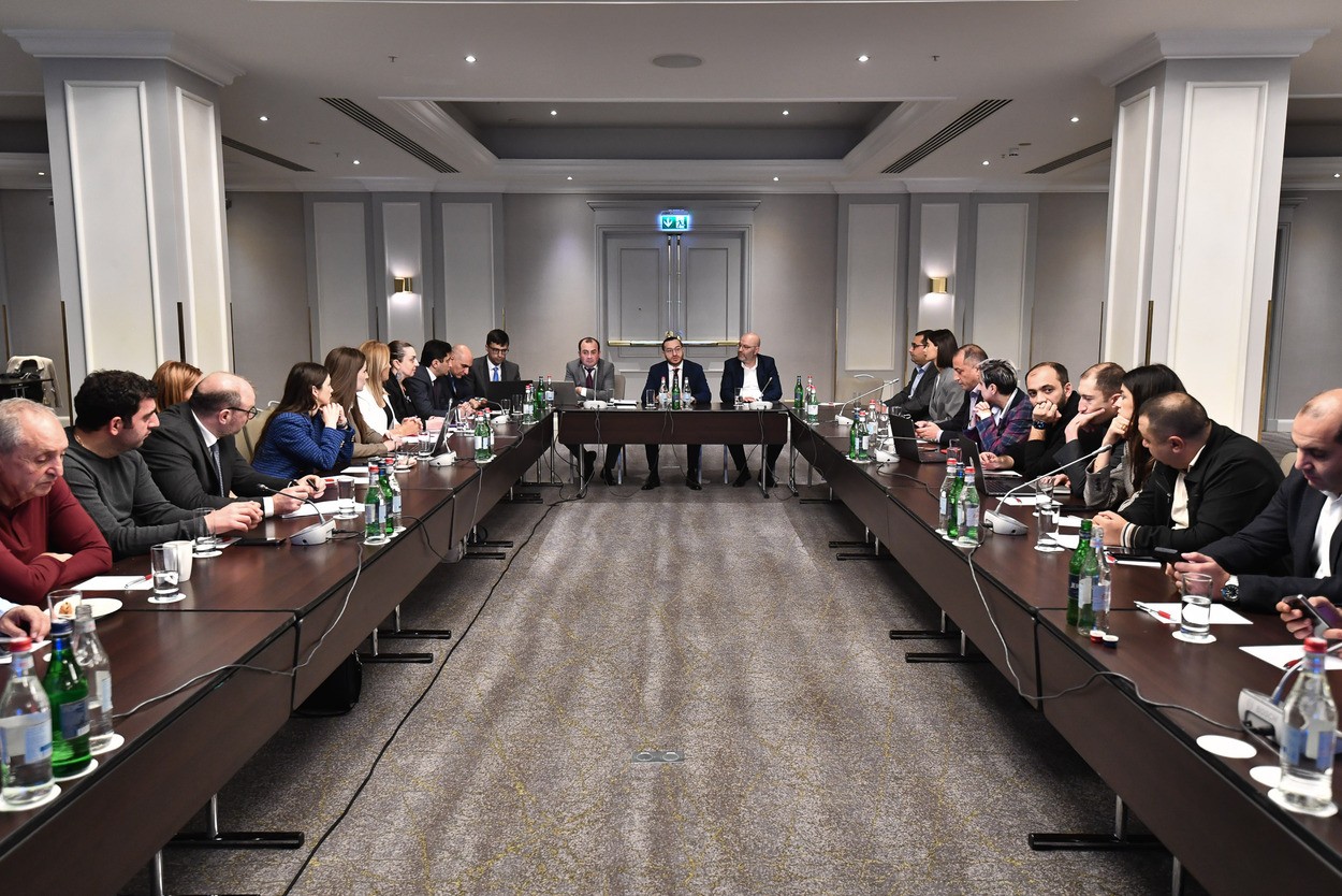 Քննարկում տեխնոլոգիական համայնքի հետ՝ ոլորտի զարգացմանն ուղղված օրենքի նախագծերի շուրջ