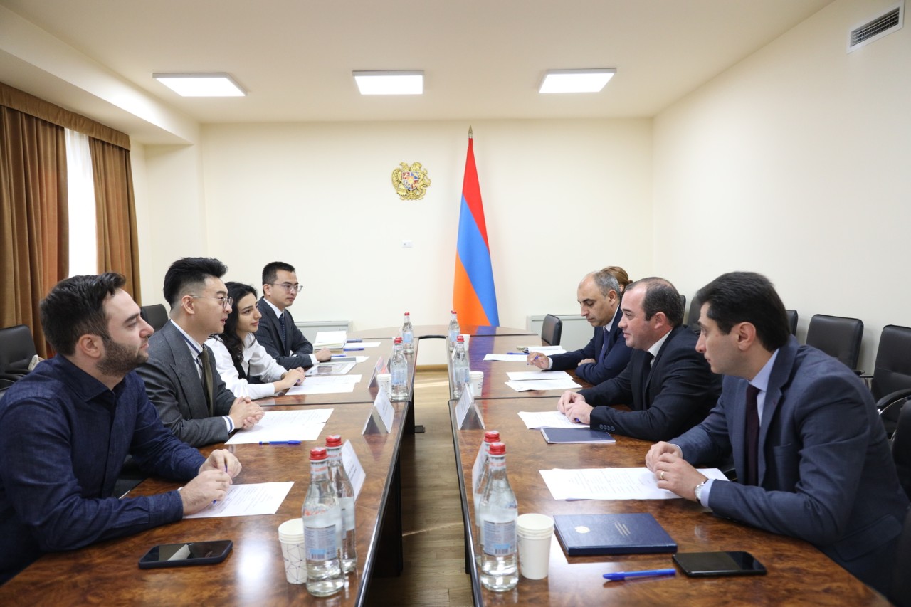 Նախարարի տեղակալ Ռուբեն Սիմոնյանն ընդունել է «Huawei Technologies Armenia»-ի գլխավոր տնօրեն Ջըն Սիոսյուին
