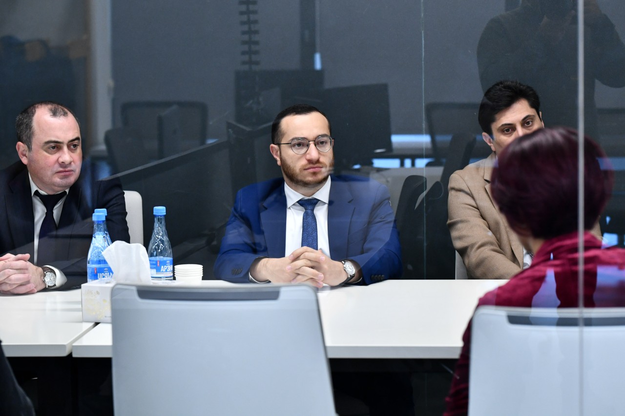 Mkhitar Hayrapetyan Highlights the Importance of Training Qualified Specialists in the Field: The Minister Visits Picsart Academy