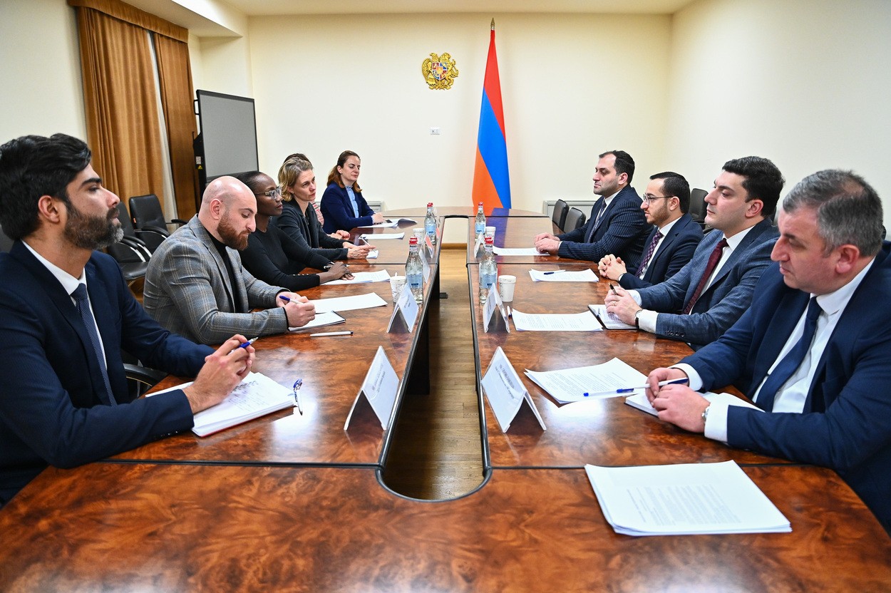ՀՀ ԲՏԱ նախարար Մխիթար Հայրապետյանն ընդունել է Համաշխարհային բանկի ներկայացուցիչներին՝ քննարկելու երկկողմ համագործակցությունն ընդլայնելու հնարավորությունները