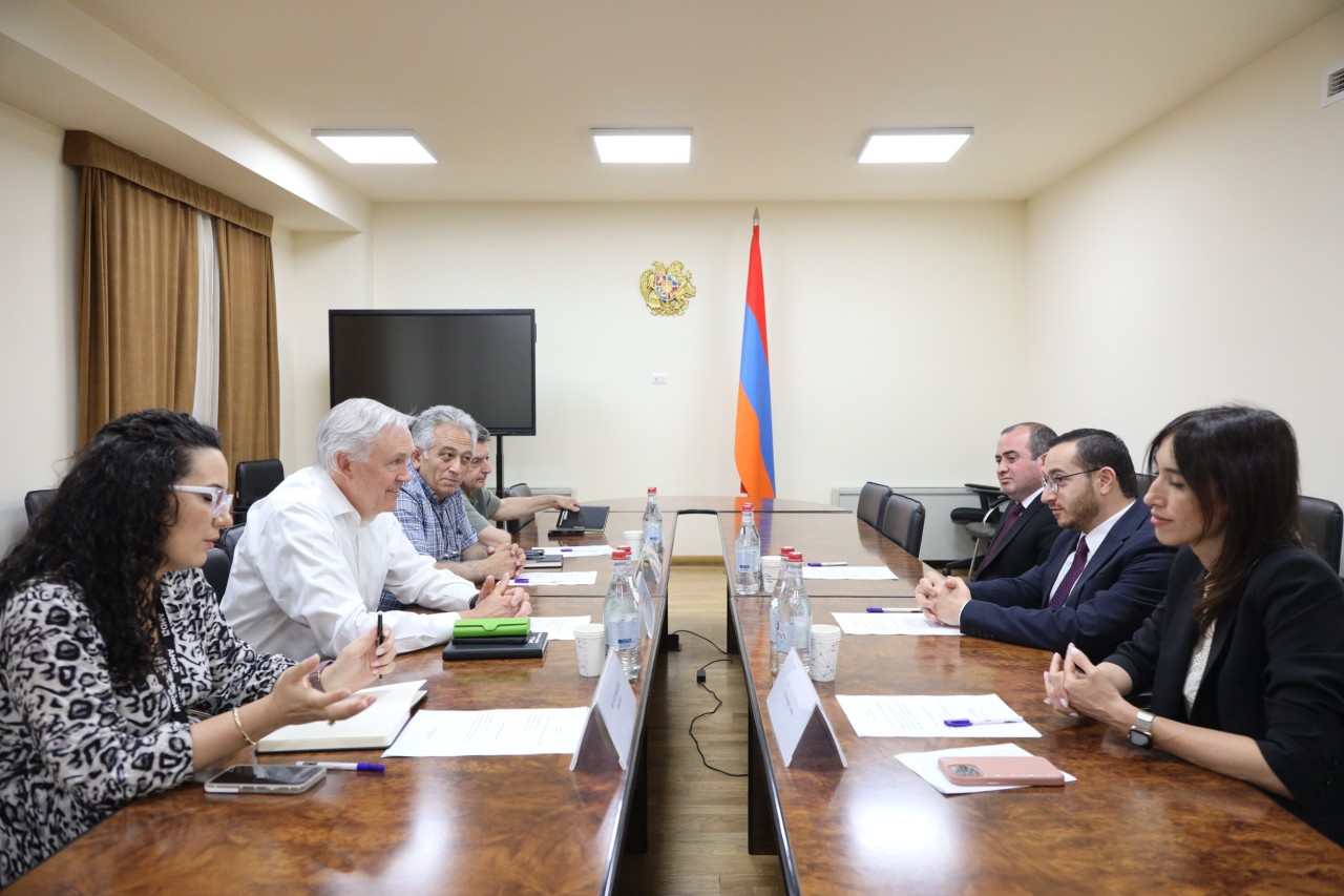 Նախարար Մխիթար Հայրապետյանը կարևորել է «Էյ Էմ Դի» ամերիկյան ընկերության ներկայությունը Հայաստանի տեխնոլոգիական կյանքում