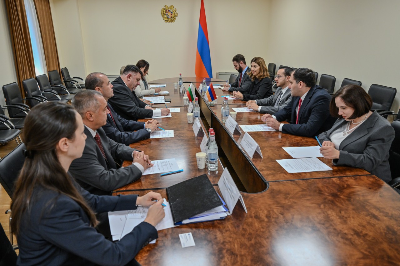 ՀՀ ԲՏԱ նախարար Մխիթար Հայրապետյանը հյուրընկալել է Բուլղարիայի Հանրապետության փոխվարչապետ Աթանաս Զաֆիրովին