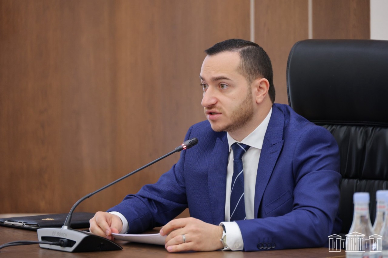 Նախարար Մխիթար Հայրապետյանն ԱԺ մշտական հանձաժողովների համատեղ նիստում ներկայացրել է ԲՏԱ ոլորտի 2026թ․-ի բյուջեի նախագիծը