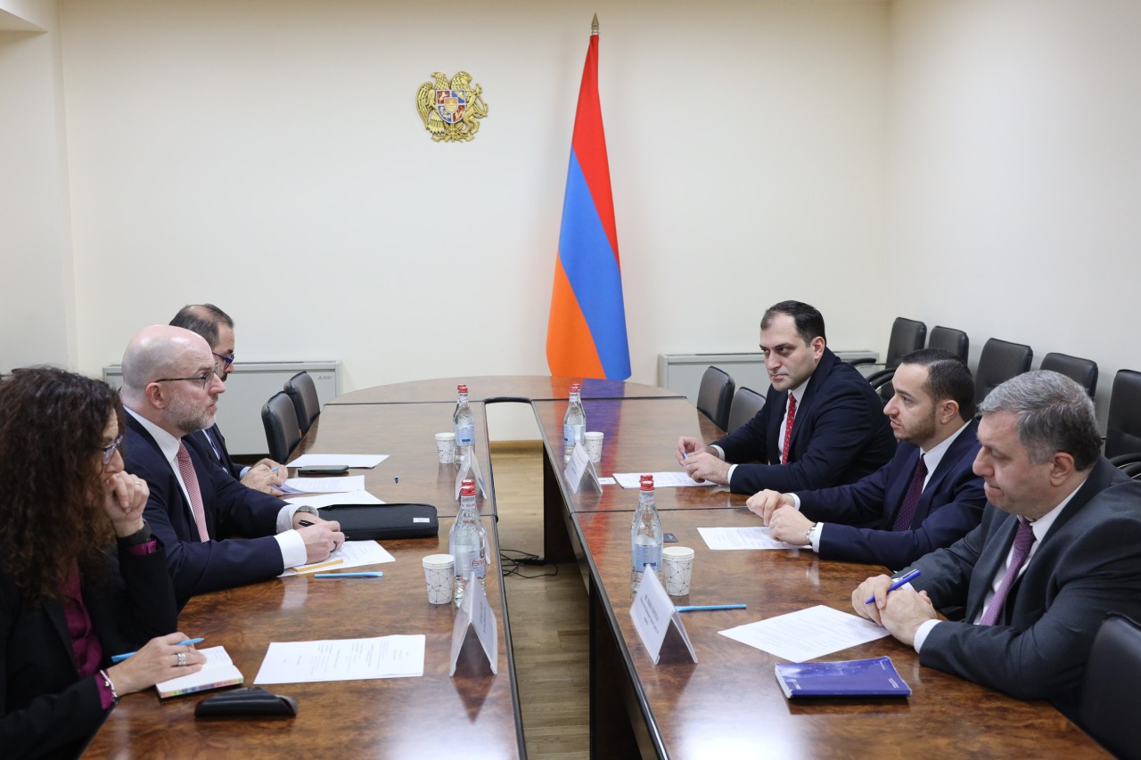 ՀՀ ԲՏԱ նախարար Մխիթար Հայրապետյանը հյուրընկալել է Amazon Web Services-ի ներկայացուցիչներին
