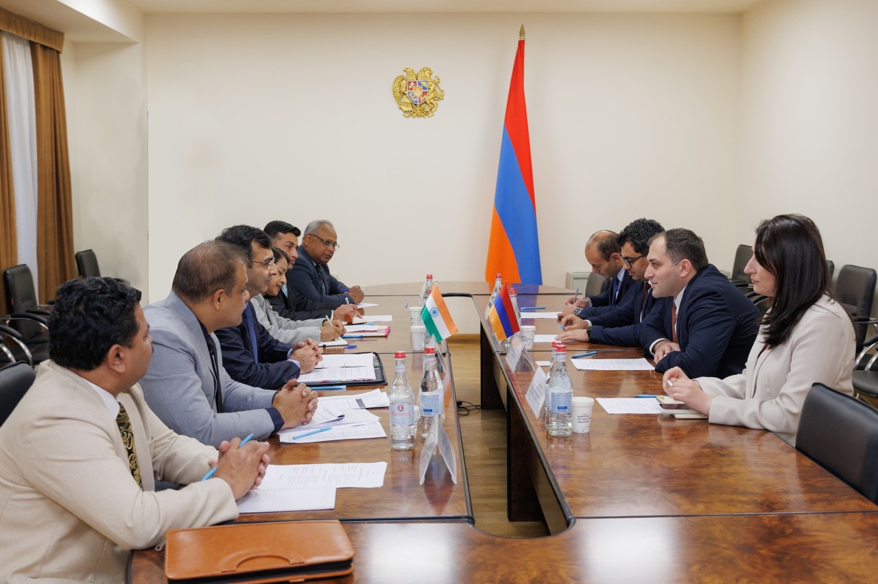 ՀՀ ԲՏԱ նախարարի առաջին տեղակալը հյուրընկալել է Հնդկաստանի ՊՆ պատվիրակությանը