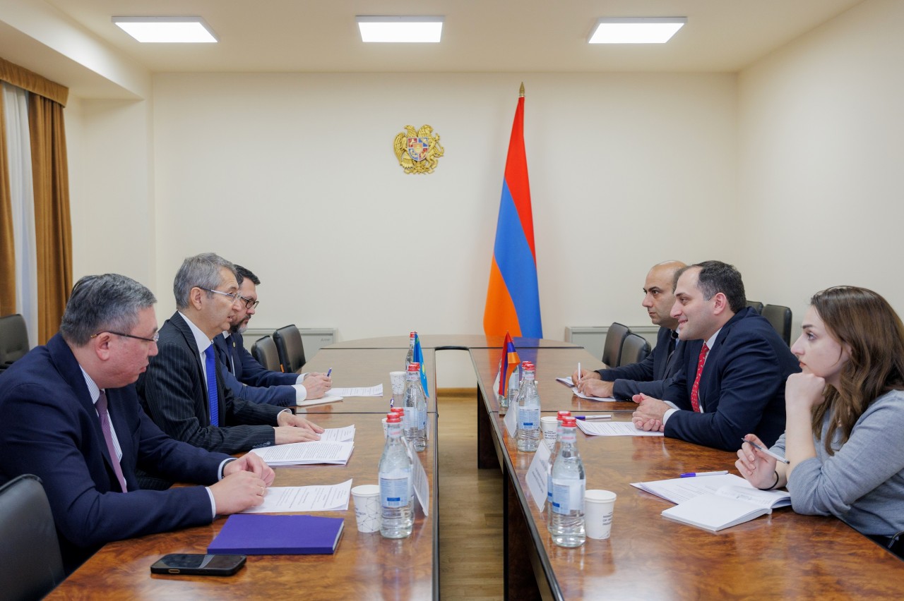 ԲՏԱ նախարարի առաջին տեղակալն ընդունել է Ղազախստանի Հանրապետության դեսպանին