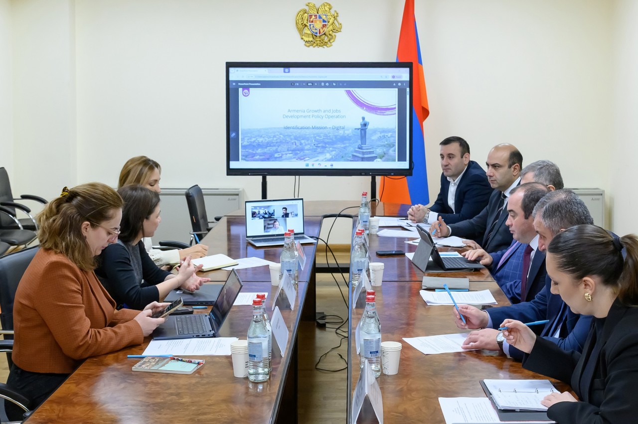 ԲՏԱ նախարարի տեղակալ Ռուբեն Սիմոնյանն   ընդունել է  Համաշխարհային բանկի պատվիրակությանը