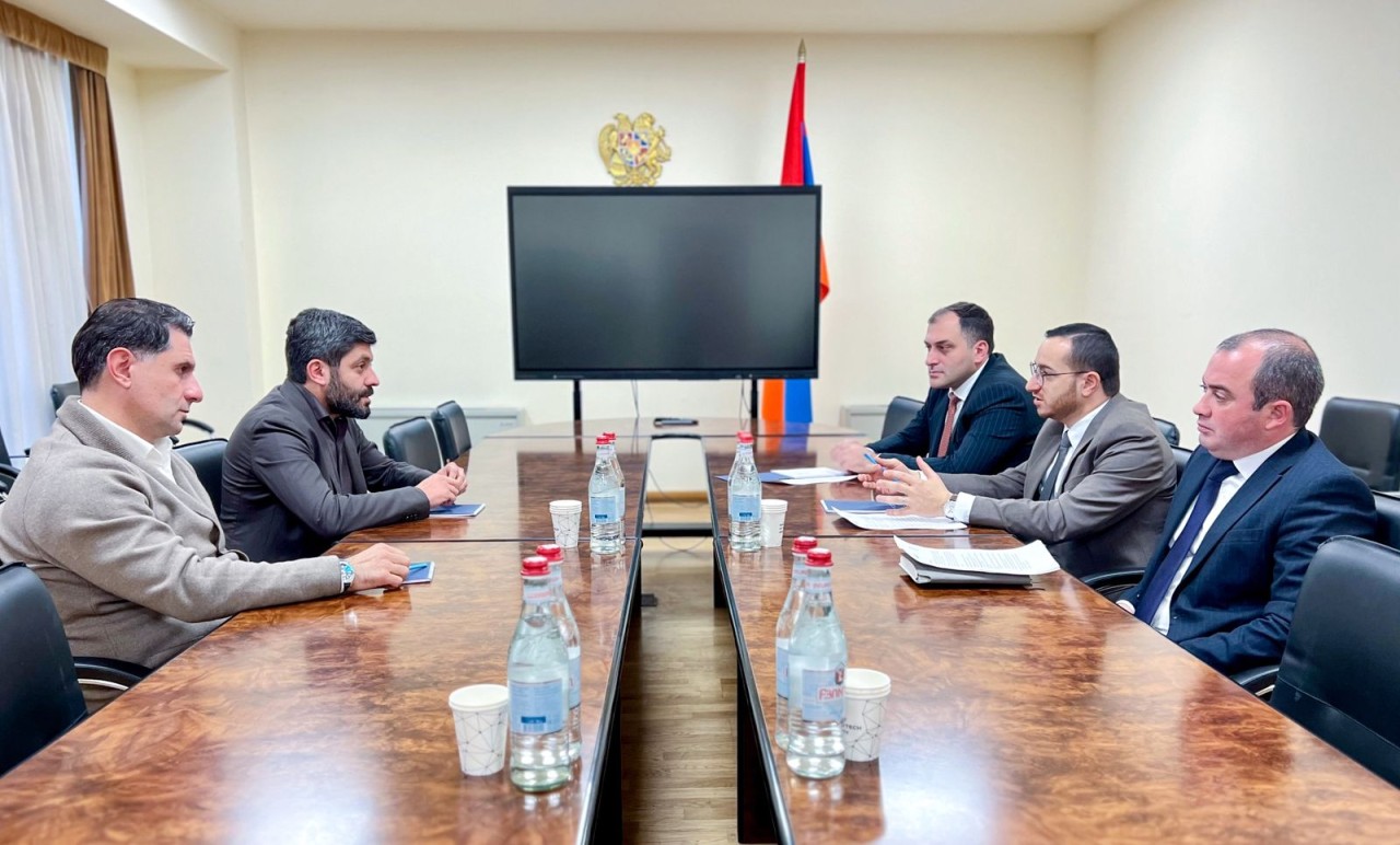 ԲՏԱ նախարար Մխիթար Հայրապետյանն ընդունել է Eleveight AI ընկերության ներկայացուցիչներին․ քննարկվել են Հայաստանում արհեստական բանականության տվյալների կենտրոնների զարգացման հնարավորությունները
