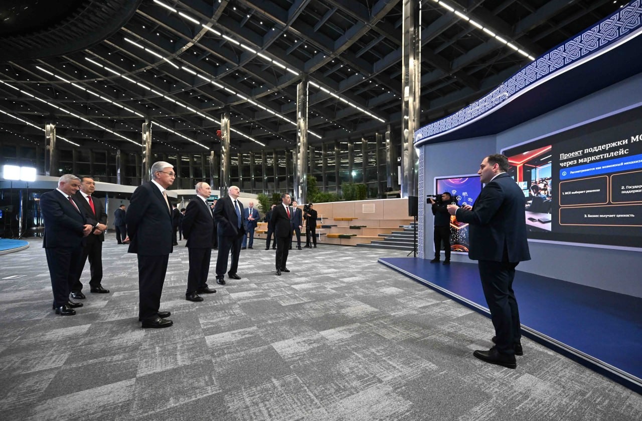 The First Deputy Minister Presented the 